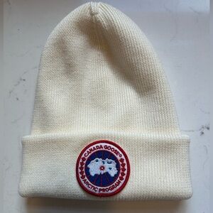 Canada Goose Arctic Disc Toque (Beanie)